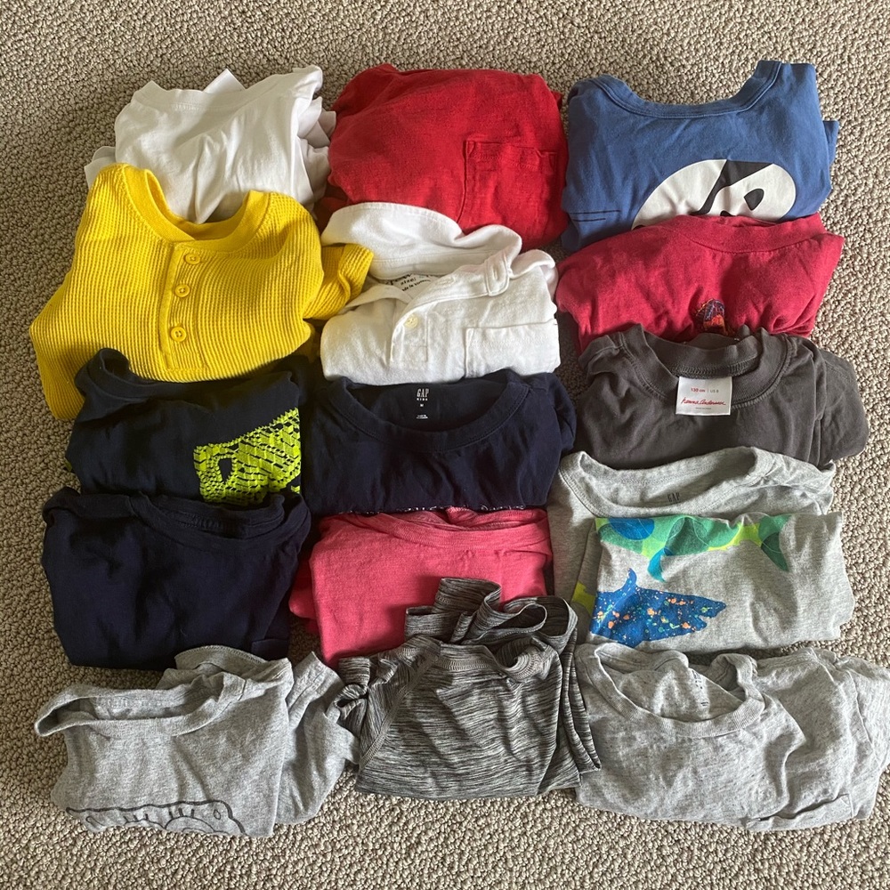 Lot of 15 size 8 / M boys shirts.